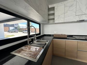 CASA NUEVA EN VENTA PRECIO DE OPORTUNIDAD LOMAS DE ANGELOPOLIS SAN ANDRES CHOLULA PUEBLA