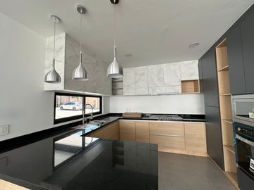 CASA NUEVA EN VENTA PRECIO DE OPORTUNIDAD LOMAS DE ANGELOPOLIS SAN ANDRES CHOLULA PUEBLA