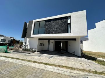 CASA NUEVA EN VENTA PRECIO DE OPORTUNIDAD LOMAS DE ANGELOPOLIS SAN ANDRES CHOLULA PUEBLA