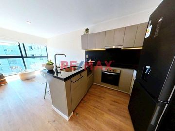 Alquiler De Departamento De Estreno- Limite San Isidro Con Magadalena
