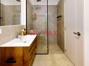 Alquiler De Departamento De Estreno- Limite San Isidro Con Magadalena