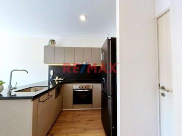 Alquiler De Departamento De Estreno- Limite San Isidro Con Magadalena