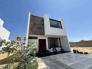 Casa en Venta en Condominio Punto Sur Este