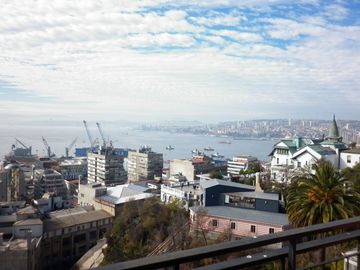 Vendo departamento en cerro Alegre