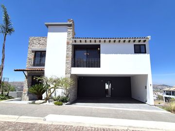 CASA EN VENTA GRAN RESERVA, LOMAS DE ANGELÓPOLIS III, PUEBLA