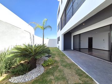 CASA EN VENTA GRAN RESERVA, LOMAS DE ANGELÓPOLIS III, PUEBLA