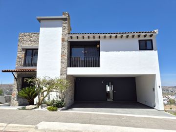CASA EN VENTA GRAN RESERVA, LOMAS DE ANGELÓPOLIS III, PUEBLA