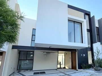 HERMOSA CASA NUEVA EN VENTA EN LOMAS DE ANGELÓPOLIS PARQUE CUERNAVACA PUEBLA SAN ANDRES CHOLULA