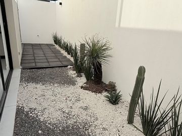 HERMOSA CASA NUEVA EN VENTA EN LOMAS DE ANGELÓPOLIS PARQUE CUERNAVACA PUEBLA SAN ANDRES CHOLULA