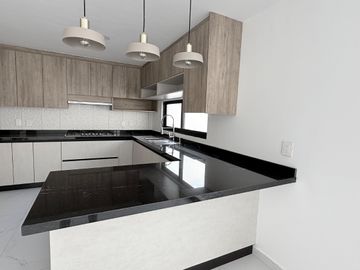 HERMOSA CASA NUEVA EN VENTA EN LOMAS DE ANGELÓPOLIS PARQUE CUERNAVACA PUEBLA SAN ANDRES CHOLULA