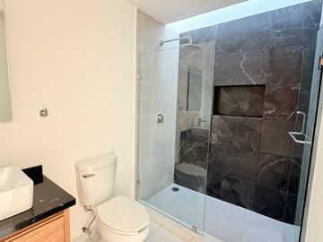 HERMOSA CASA NUEVA EN VENTA EN LOMAS DE ANGELÓPOLIS PARQUE CUERNAVACA PUEBLA SAN ANDRES CHOLULA