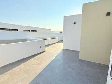 HERMOSA CASA NUEVA EN VENTA EN LOMAS DE ANGELÓPOLIS PARQUE CUERNAVACA PUEBLA SAN ANDRES CHOLULA