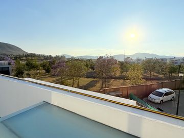 HERMOSA CASA NUEVA EN VENTA EN LOMAS DE ANGELÓPOLIS PARQUE CUERNAVACA PUEBLA SAN ANDRES CHOLULA