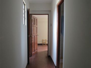 DEPARTAMENTO 4TO PISO EN VENTA 52 M2 JR. PUNO - CERCADO DE LIMA