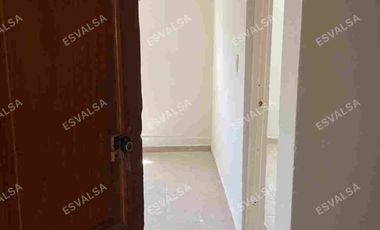 EDIFICIO EN ESQUINA, EN VENTA, CON LOCALES Y DEPTOS. EN SLP