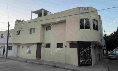 EDIFICIO EN ESQUINA, EN VENTA, CON LOCALES Y DEPTOS. EN SLP