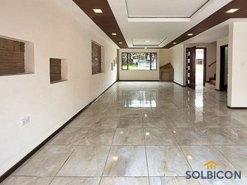 Hermosa Casa de 4 habitaciones sector Molinopamba
