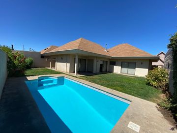 Vendo casa en Condominio del Real 2 Sector Jardin del Este Chillán, a minutos de camino a cato y sector Quilamapu, Chillán