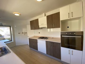 Vendo casa en Condominio del Real 2 Sector Jardin del Este Chillán, a minutos de camino a cato y sector Quilamapu, Chillán