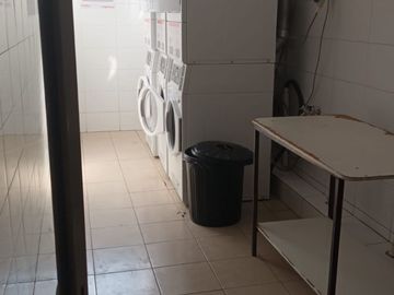 Venta de departamento cercano a estación de metro Plaza Chacabuco. Edificio Hipódromo Chile 1640 Piso 4  (2d 1b).