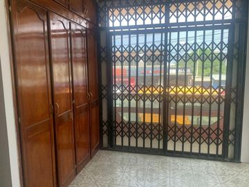casa de venta en montecristi sector el colorado E/Z