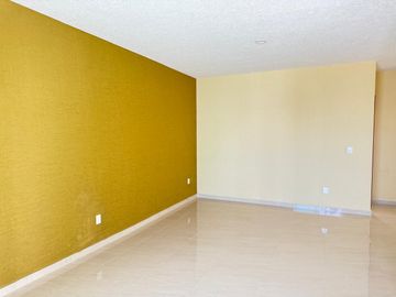 Venta casa villas  del lago altozano coto privado a unos pasos de juan pablo ll