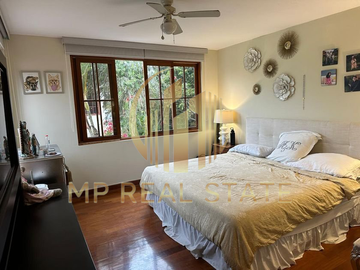 HERMOSA CASA CON CLUB HOUSE EN LA ENCANTADA VILLA