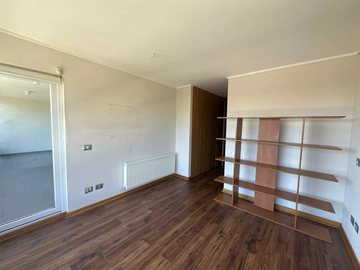 Se Vende Departamento 4 Dormitorios, 3 Baños 2 E Y 1 Bodega