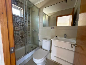 Se Vende Departamento 4 Dormitorios, 3 Baños 2 E Y 1 Bodega