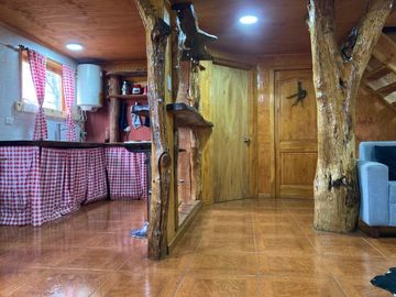 Se Vende Hermosa Casa Rústica en Nontuelá –, Futrono, Región de Los Ríos.