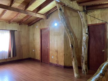 Se Vende Hermosa Casa Rústica en Nontuelá –, Futrono, Región de Los Ríos.