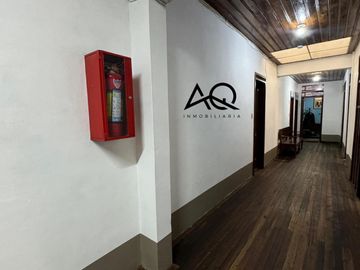 Casa rentera en venta en el centro de Loja