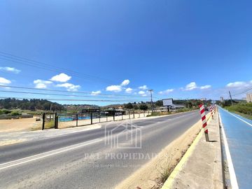 OPORTUNIDAD UNICA DE INVERSION! EN VENTA TERRENO URBANO FRENTE A LA PLAYA EN ALGARROBO