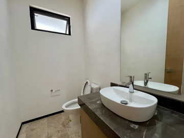 Venta de casa de ENTREGA INMEDIATA en Priv Gaviones, Cholul