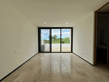 Venta de casa de ENTREGA INMEDIATA en Priv Gaviones, Cholul