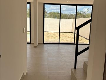 CASA EN VENTA CHOLUL CON PANELES SOLARES