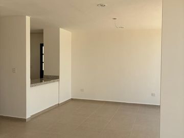 CASA EN VENTA CHOLUL CON PANELES SOLARES