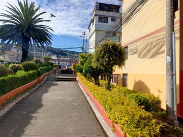 Oportunidad Departamento Avenida Napo- Sur De Quito