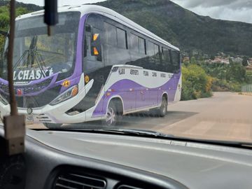 EN VENTA CASA COMO TERRENO  A ESPALDAS DEL CREMATORIO DE SAN SEBASTIÁN