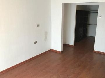 Vende Casa 3 dormitorios Violeta Parra 1791 Peñaflor