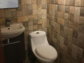 Vende Casa 3 dormitorios Violeta Parra 1791 Peñaflor