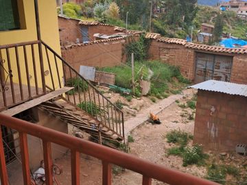 EN VENTA CASA COMO TERRENO EN LA ASOCIACIÓN DE VIVIENDA LOMAS DE SAN SEBASTIÁN