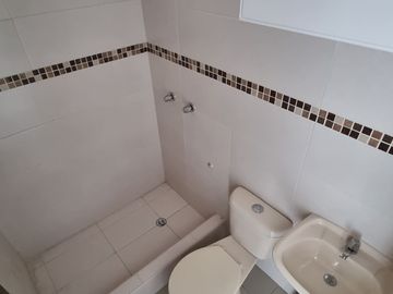Vendo Moderno Departamento de 93 m² La Romareda Norte de Guayaquil Estrene