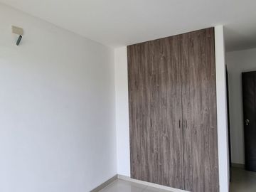 Vendo Moderno Departamento de 93 m² La Romareda Norte de Guayaquil Estrene