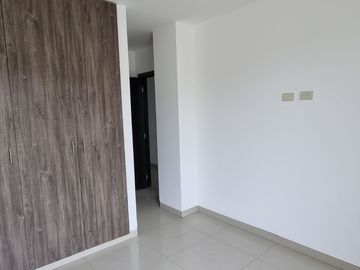 Vendo Moderno Departamento de 93 m² La Romareda Norte de Guayaquil Estrene