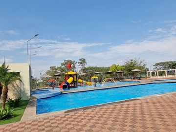 Vendo Moderno Departamento de 93 m² La Romareda Norte de Guayaquil Estrene