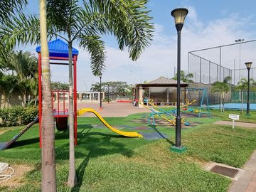 Vendo Moderno Departamento de 93 m² La Romareda Norte de Guayaquil Estrene