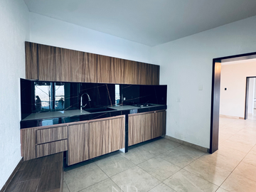 CASA EN VENTA EN BUGAMBILIAS ZAPOPAN