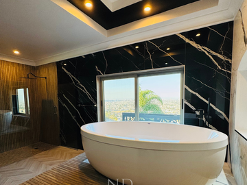 CASA EN VENTA EN BUGAMBILIAS ZAPOPAN