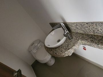 ¡Vendo Terranostra Torre Baró Vía a la Costa Exclusivo Departamento 3 Dormitorios!